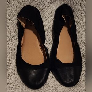 Black Faux Suede Scrunch Ballet Flat